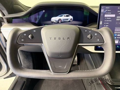Used 2026 Tesla Model S Plaid AWD/4WD image 12