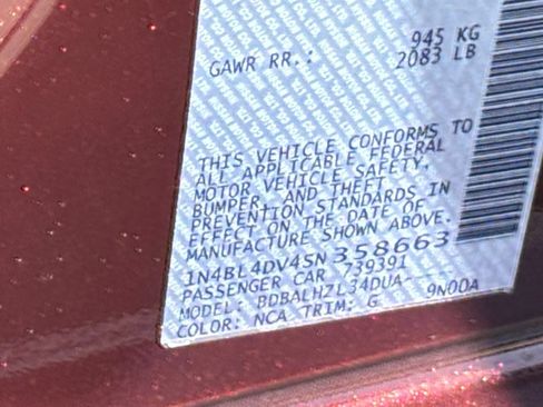 Used 2025 Nissan Altima 2.5 SV FWD image 25