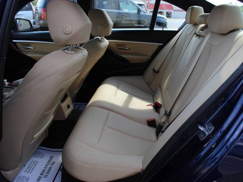 Used 2018 BMW 330i xDrive 330i xDrive AWD 4dr Sedan image 14