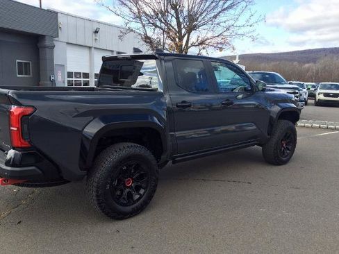 Used 2025 Toyota Tacoma TRD Pro image 17