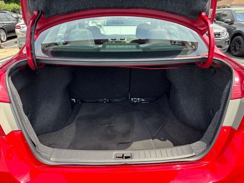 Used 2019 Nissan Sentra SV FWD image 9