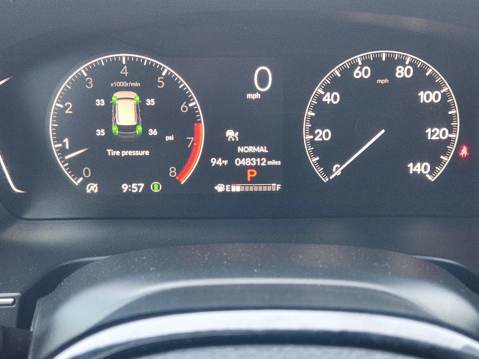 Used 2025 Honda Pilot TrailSport image 12