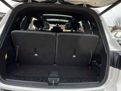 Used 2021 Mercedes-Benz GLB 250 GLB 250 image 12