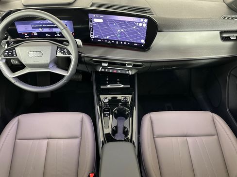 New 2026 Audi Q3 quattro 2.0T AWD/4WD image 12
