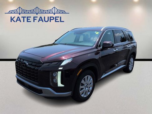 Used 2024 Hyundai Palisade SEL FWD image 3