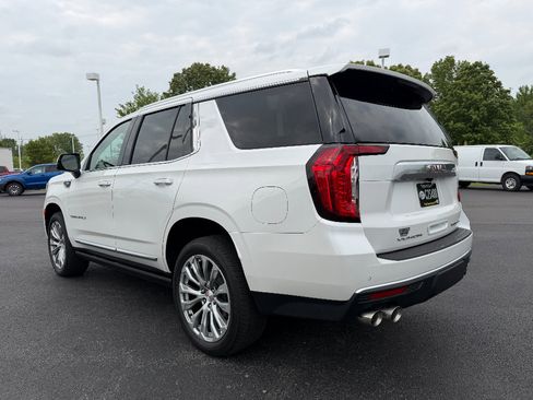 Used 2022 GMC Yukon Denali AWD/4WD image 8