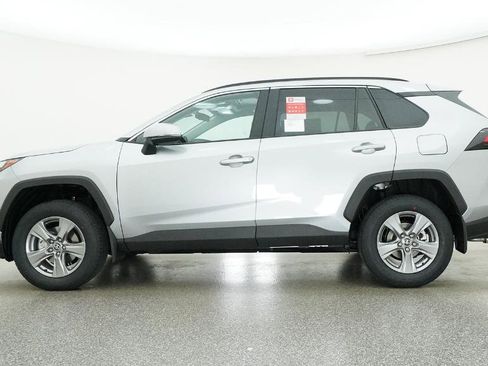 Certified 2025 Toyota RAV4 XLE w/ Convenience Package image 22