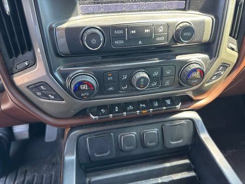 Used 2015 Chevrolet Silverado 3500 High Country w/ Duramax Plus Package AWD/4WD image 15