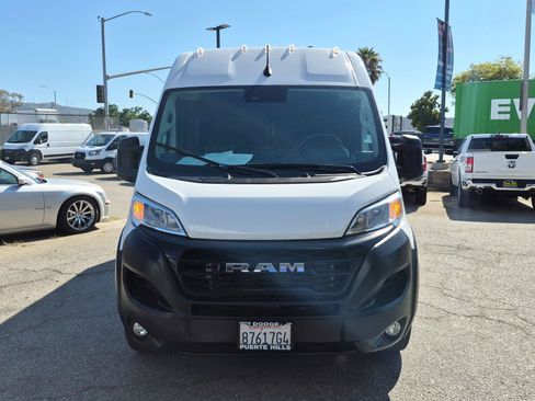 Used 2026 RAM ProMaster 2500 w/ Convenience Group FWD image 2