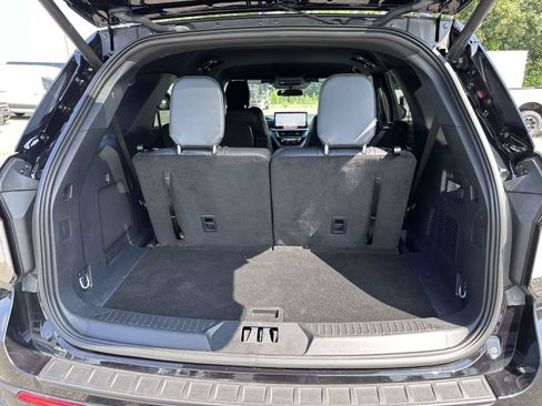 Used 2026 Ford Explorer ST-Line AWD/4WD image 8