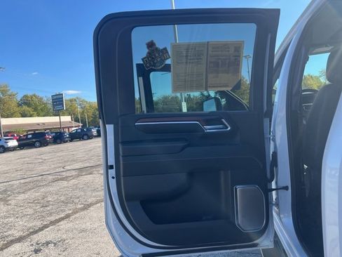 Used 2024 GMC Sierra 2500 Denali w/ Denali Reserve Package image 38