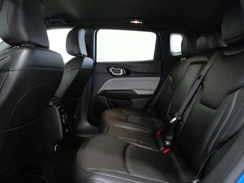 Used 2025 Jeep Compass Limited AWD/4WD image 23