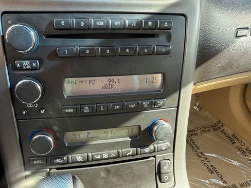 Used 2006 Chevrolet Corvette Coupe 2D w/ Preferred Equipment Group image 31