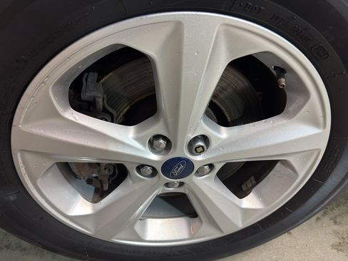 Used 2019 Ford Edge SE AWD/4WD image 35