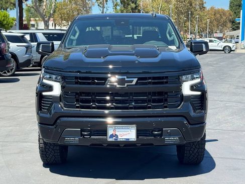 New 2026 Chevrolet Silverado 1500 LT Trail Boss w/ LT Trail Boss Premium Package AWD/4WD image 2