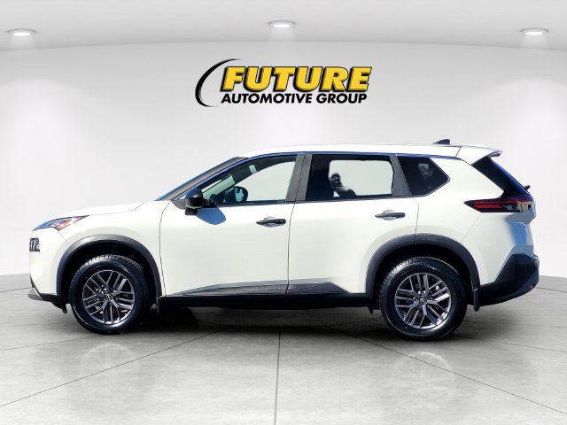 Used 2023 Nissan Rogue S FWD image 7