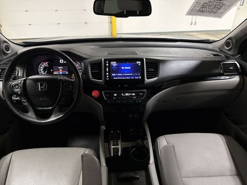 Used 2018 Honda Pilot Elite image 10