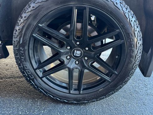 Used 2016 GMC Yukon Denali w/ Open Road Package image 23