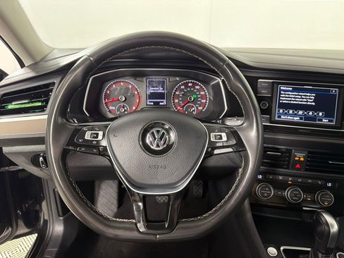 Used 2021 Volkswagen Jetta R-Line FWD image 15