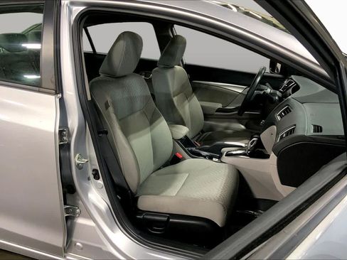 Used 2015 Honda Civic EX image 9