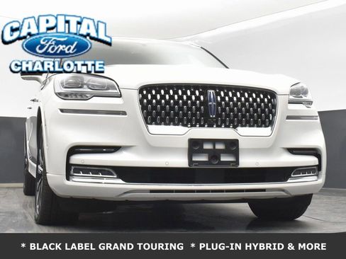 Used 2023 Lincoln Aviator Black Label Grand Touring w/ Class IV Trailer Tow Package image 26