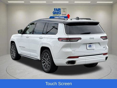 Certified 2025 Jeep Grand Cherokee L Summit AWD/4WD image 10