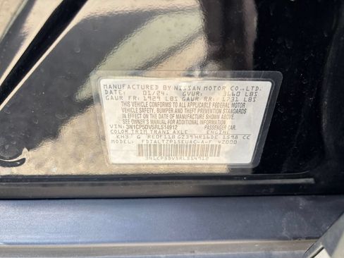 Used 2024 Nissan Kicks SR FWD image 25