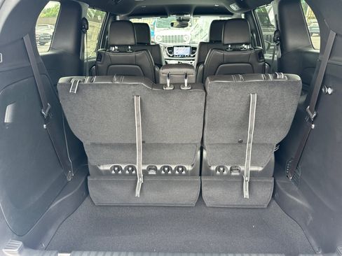 New 2026 Chrysler Pacifica Select FWD image 19