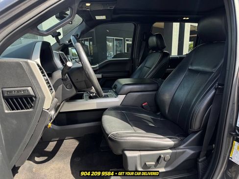 Used 2019 Ford F150 Lariat w/ Equipment Group 502A Luxury AWD/4WD image 15