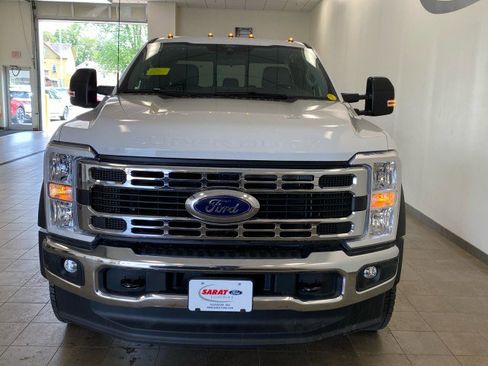 New 2025 Ford F550 4x4 SuperCab Super Duty image 3