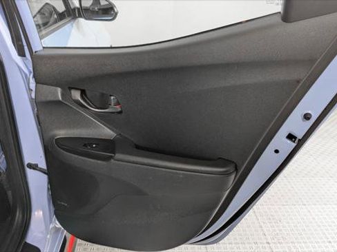 Used 2021 Hyundai Veloster N image 22