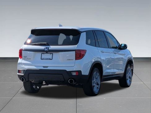 Used 2024 Honda Passport EX-L image 5