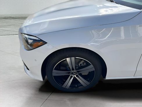 New 2026 Mercedes-Benz C 300 4MATIC Sedan image 10