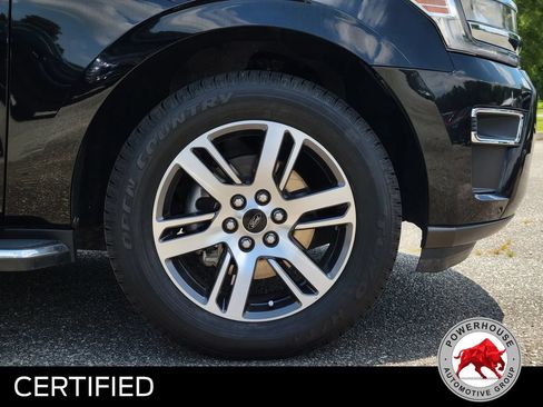 Used 2022 Ford Expedition Limited AWD/4WD image 11