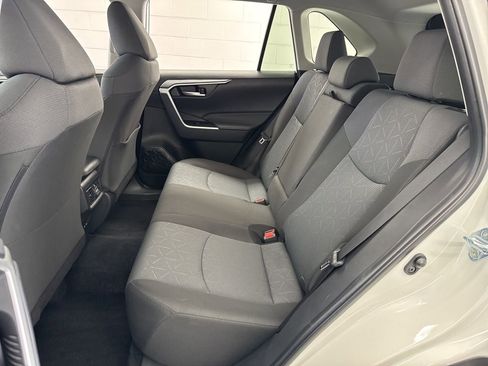 Certified 2025 Toyota RAV4 XLE image 38