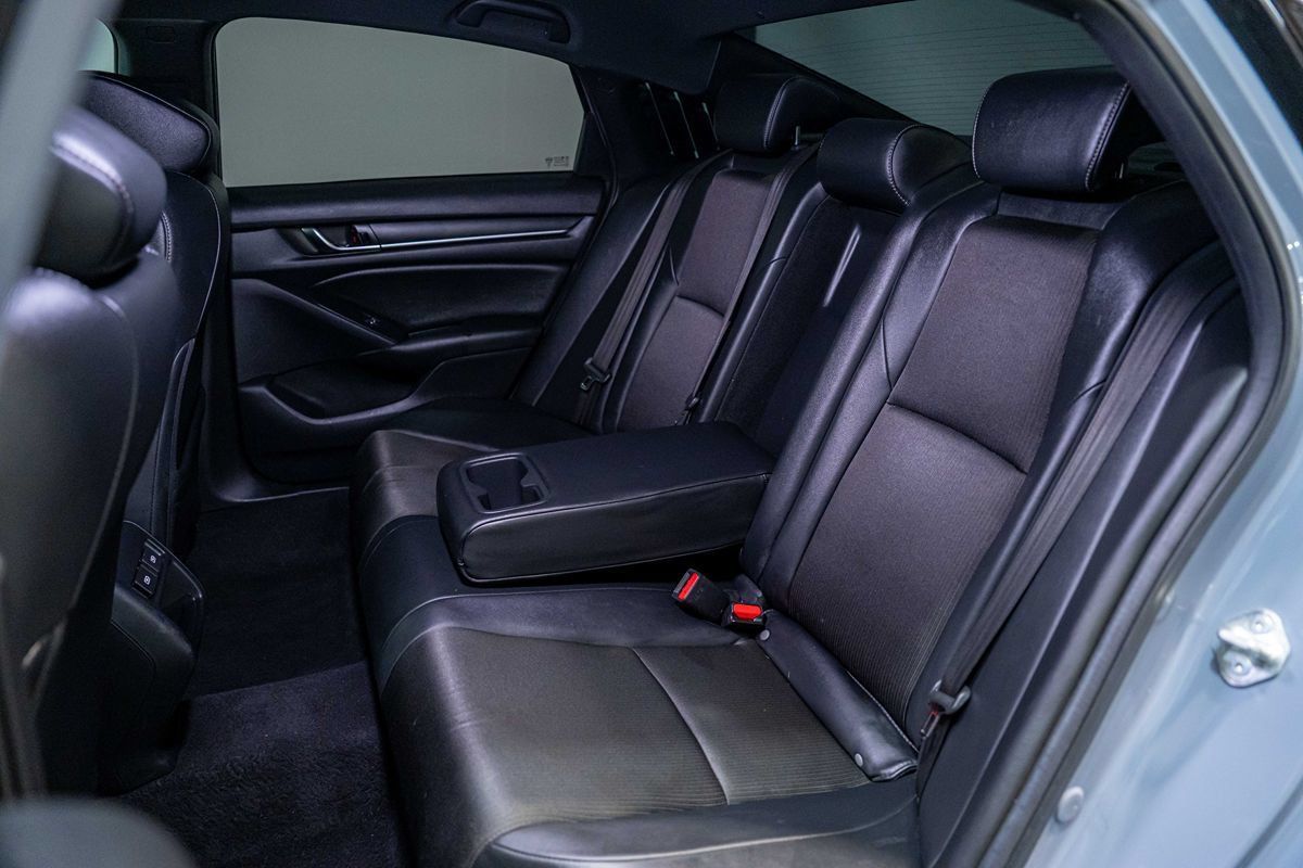 Used 2021 Honda Accord Sport image 15