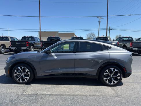 Used 2021 Ford Mustang Mach-E Premium image 5