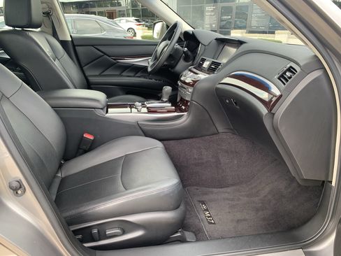 Used 2013 INFINITI M37 w/ Premium Pkg RWD image 35
