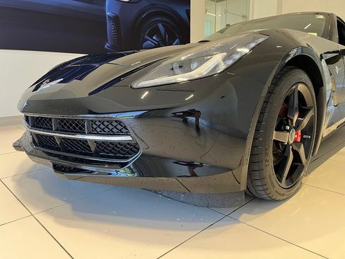 Used 2014 Chevrolet Corvette Stingray Coupe w/ 2LT Preferred Equipment Group RWD image 8