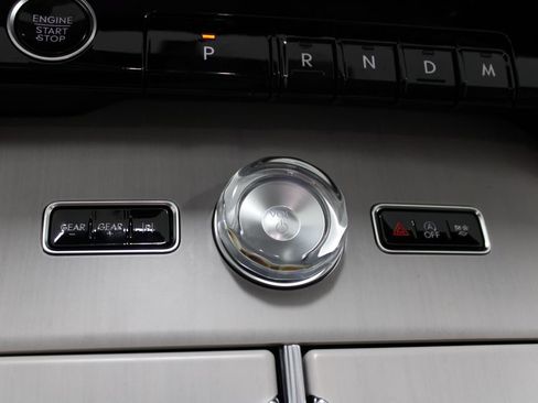 New 2027 Lincoln Navigator L Premier RWD image 47