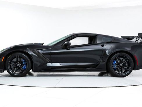 Used 2019 Chevrolet Corvette ZR1 image 3