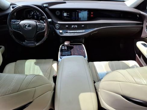 Used 2019 Lexus LS 500 AWD w/ Interior Upgrade Package image 19