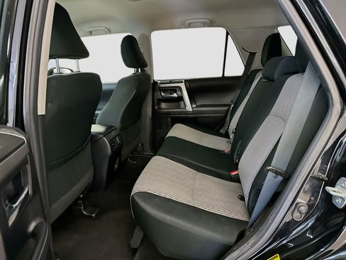 Used 2024 Toyota 4Runner SR5 image 29