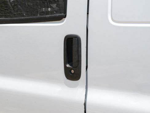 Used 2019 Chevrolet Express 2500 Extended w/ Driver Convenience Package RWD image 28