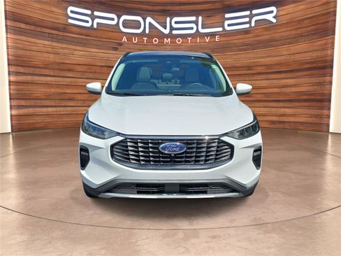 Used 2023 Ford Escape Active w/ Tech Pack #2 image 8