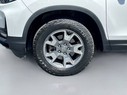 Used 2023 Honda Passport TrailSport image 32