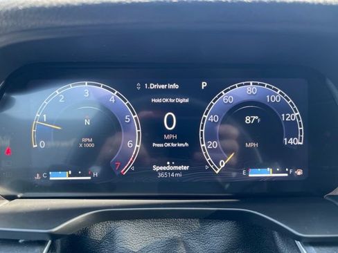 Used 2023 Jeep Grand Cherokee Altitude AWD/4WD image 24