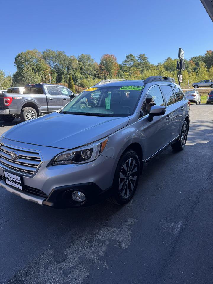Used 2017 Subaru Outback 2.5i Limited AWD/4WD image 4
