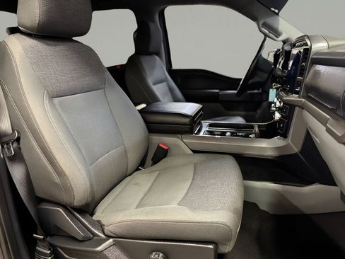 Used 2024 Ford F150 XLT w/ Mobile Office Package image 11