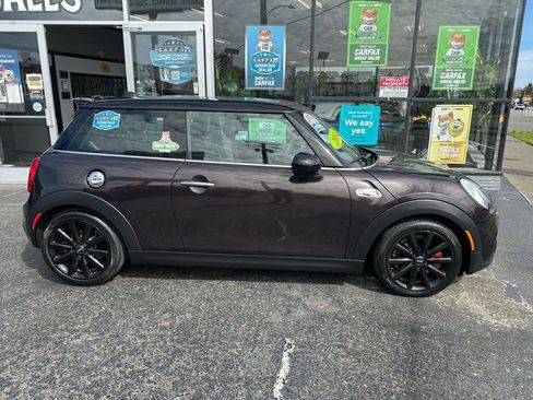 Used 2014 MINI Cooper S FWD image 5